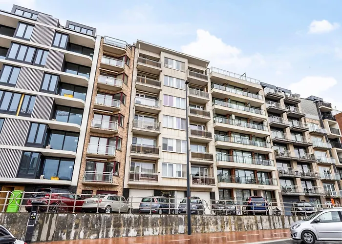 In Near The Бланкенберге